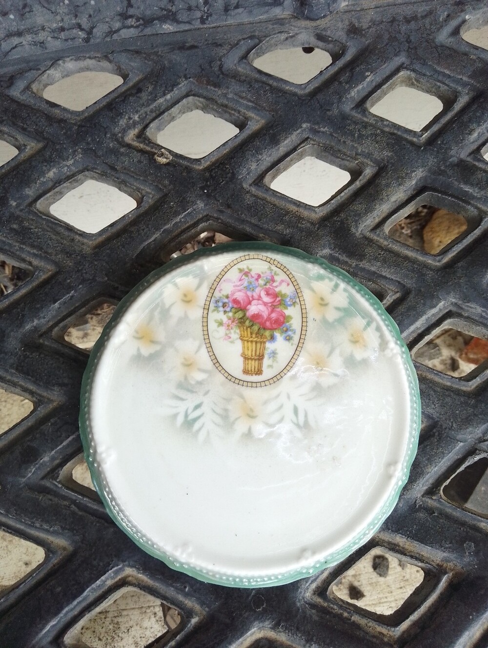 Celebrate Vintage Germany Decorative Piece